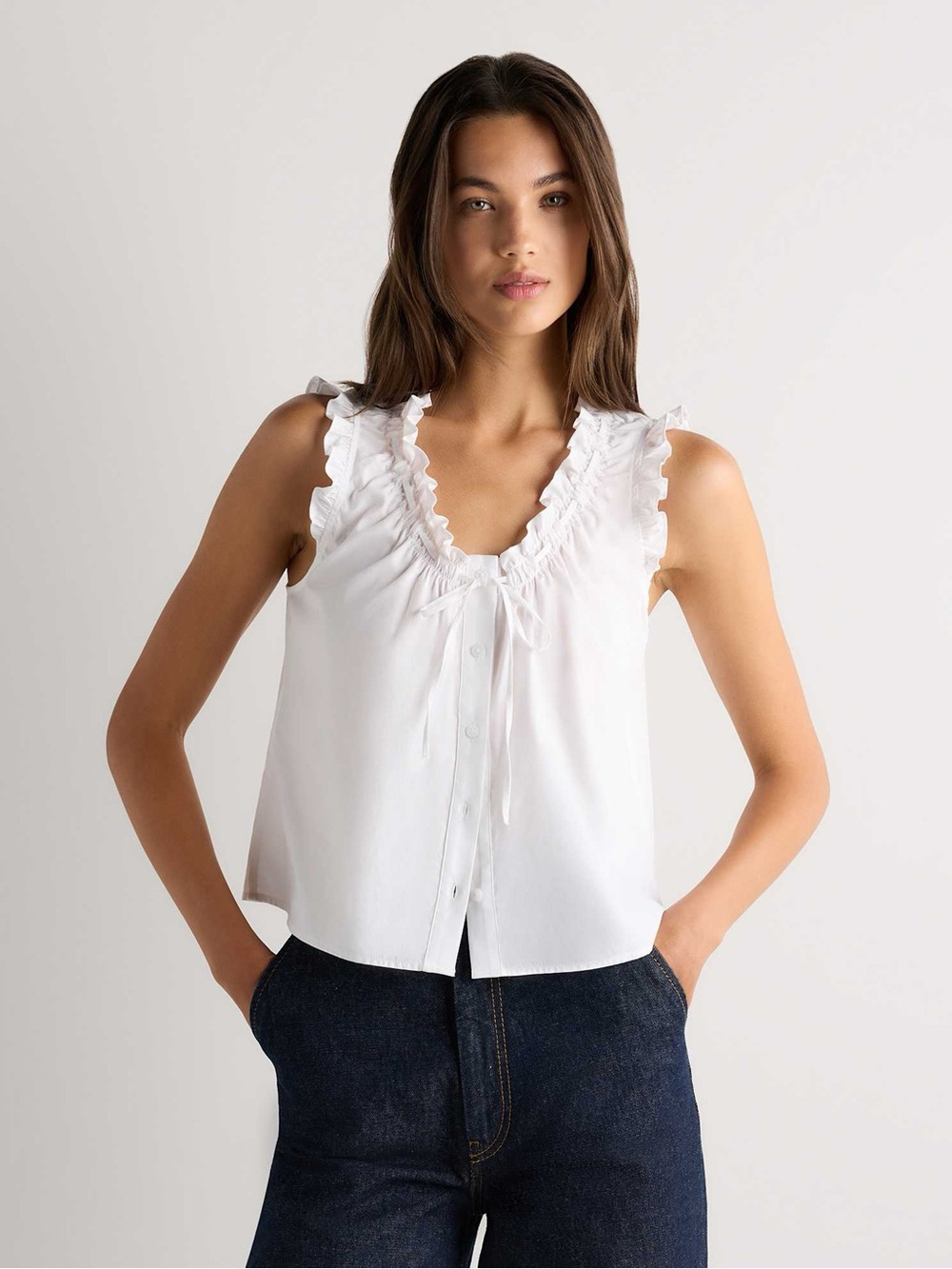 NWT Amazon Viscose Voile Ruffle Trim Tank in Classic White Size M $26.99